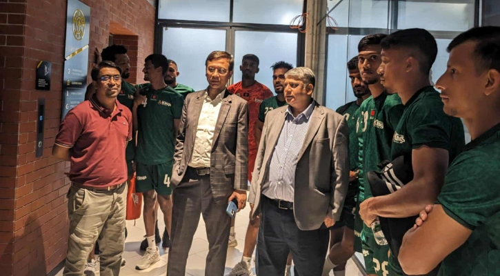 কিংসের ফুটবলারদের ফিটনেস পার্টনার গোল্ডস জিম